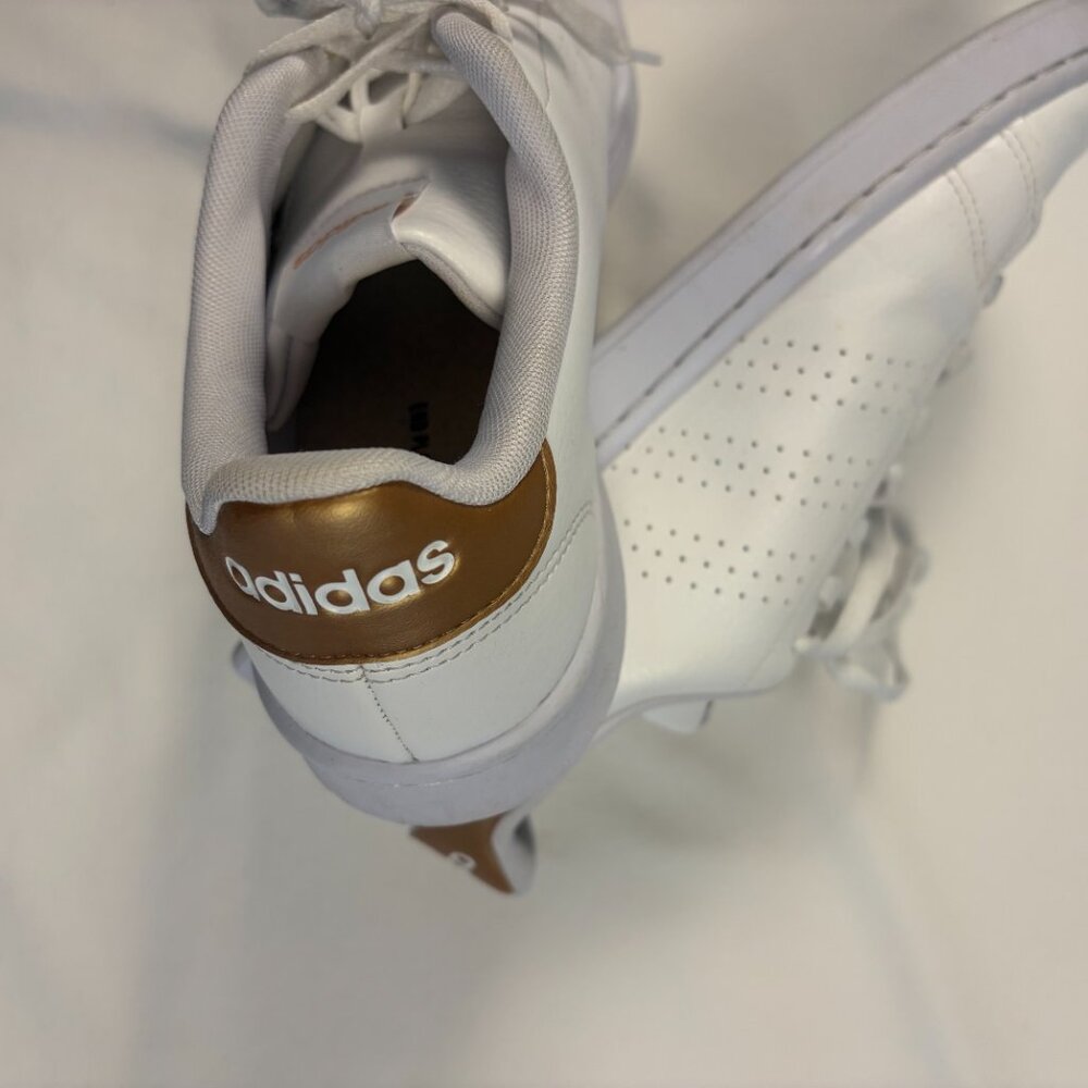 Adidas Advantage White & Gold Leather Tennis Shoes for Women Size 10 - Picture 5 of 6